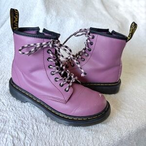 Dr. Martens classic matte pink girls side zip combat boots size kids 1